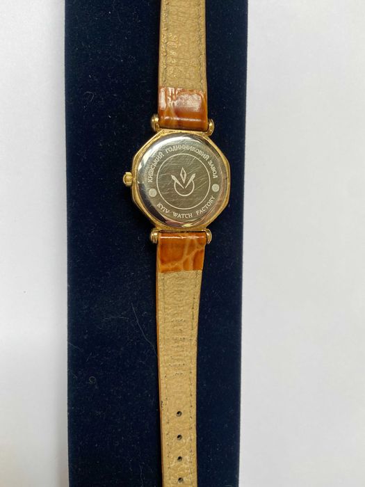 Колекційний жіночий наручний кварцевий годинник КГЗ "POLJOT"