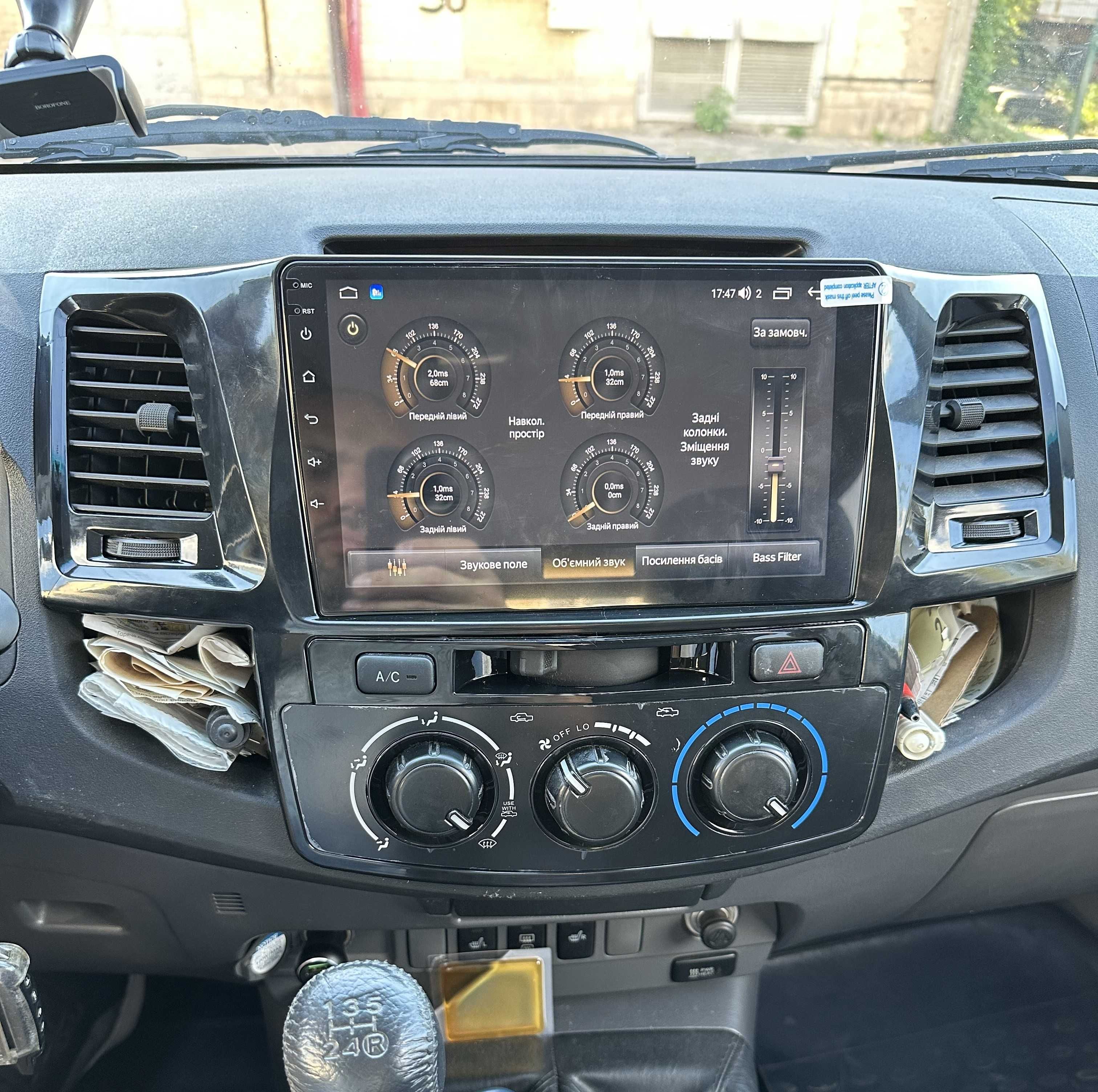 Магнітола Toyota Hilux ,CarPlay,8 ядер, Q-Led екран ,слот під SIM
