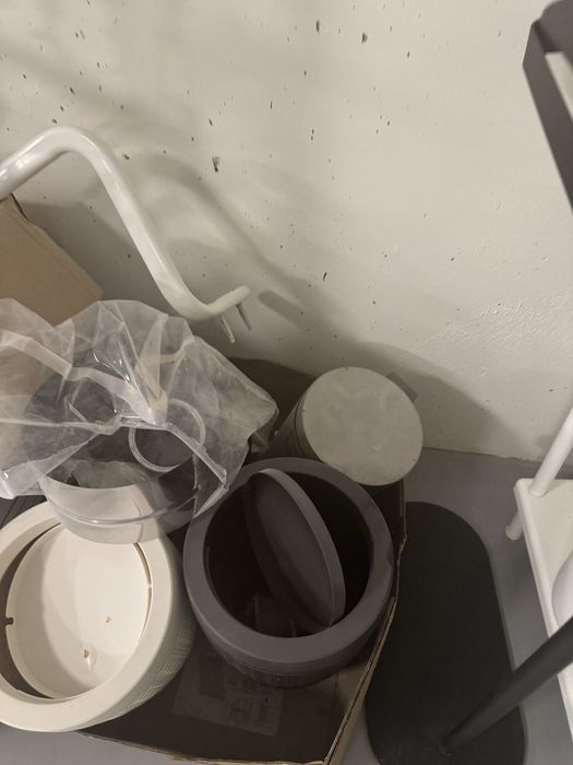 Baldes lixo casa de banho