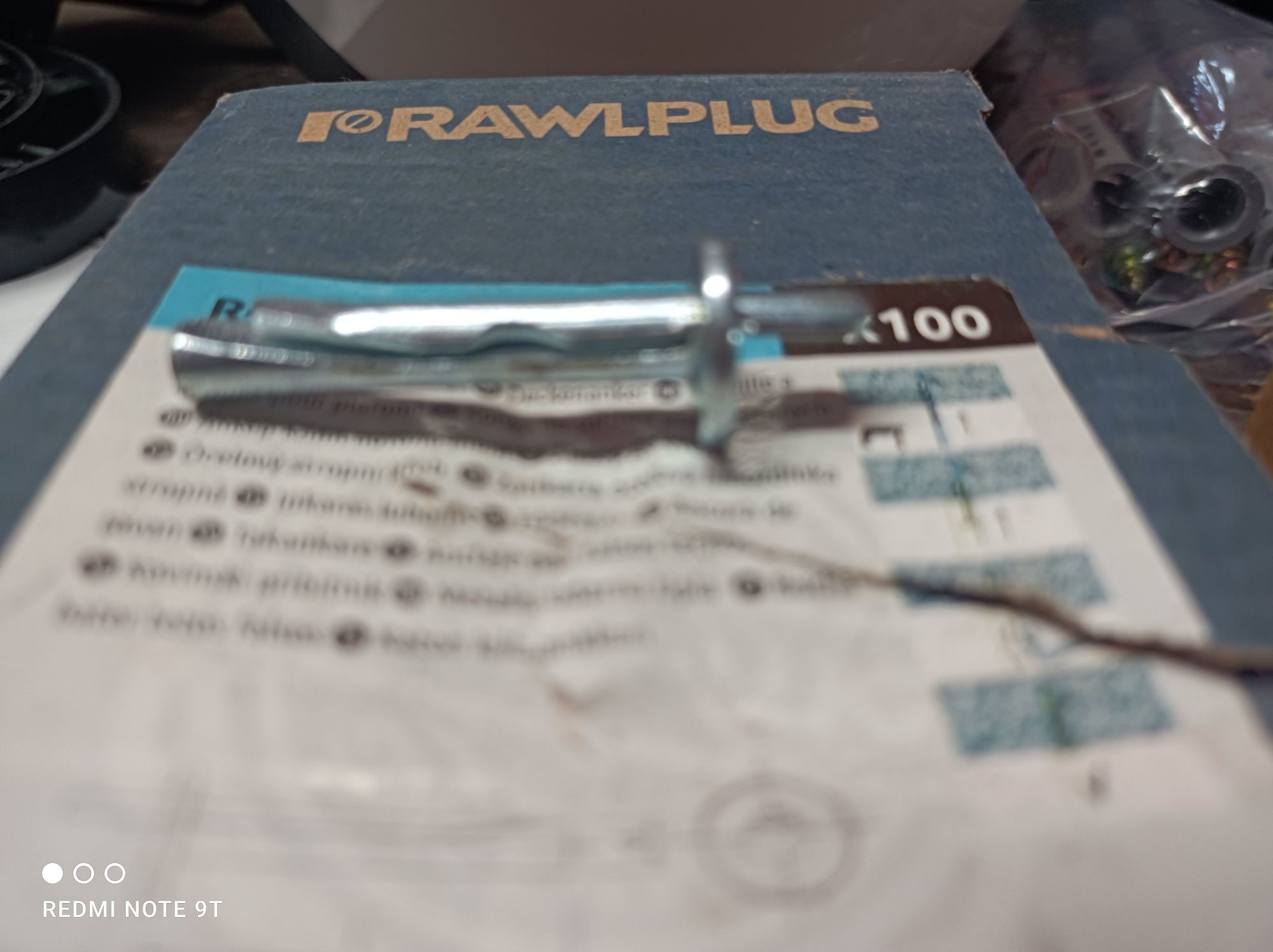 RAWLPLUG kotwa stalowa do sufitów podwieszanych 6X40MM 100SZT/OPAK