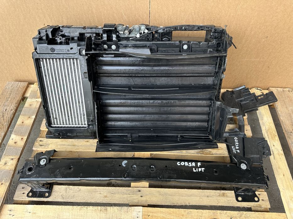 Opel Corsa F 1.2 thp 24r lift Pas przedni chlodnice belka zaluzje