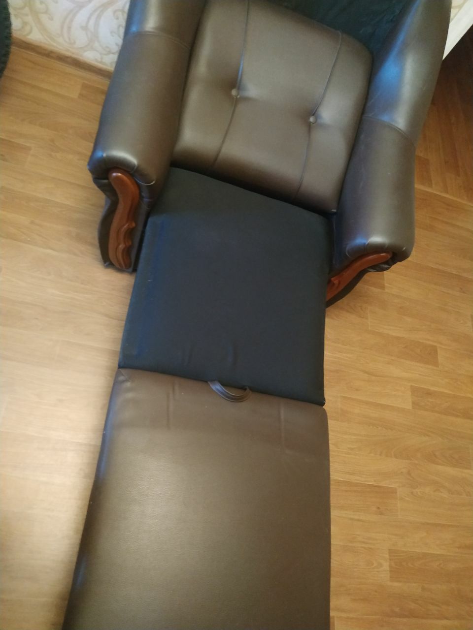 Продам раскладное кресло