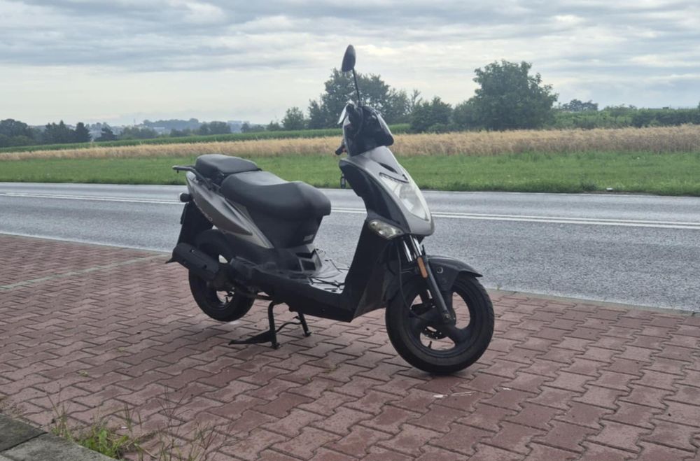 Sprzedam skutery Kymco Agility 50 4t gaźnik lub wtrysk
