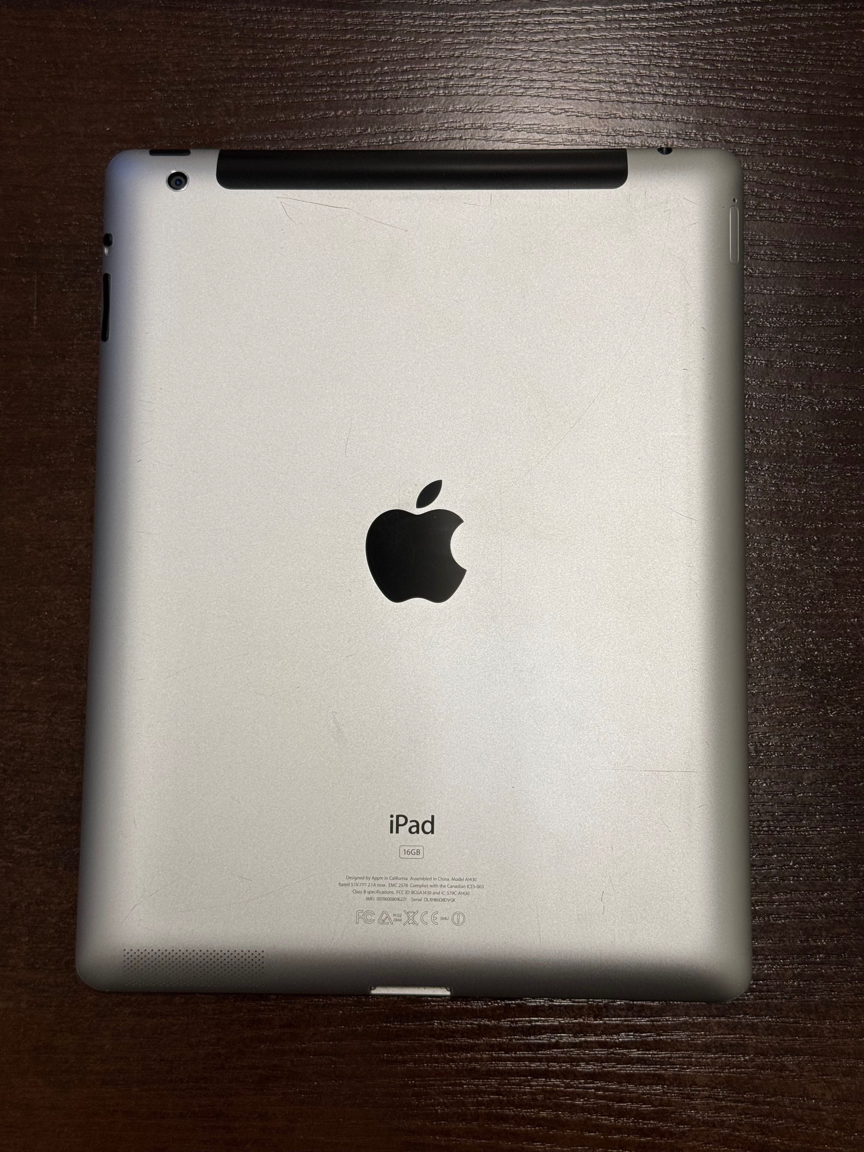 iPad 3 + Cellular A1430