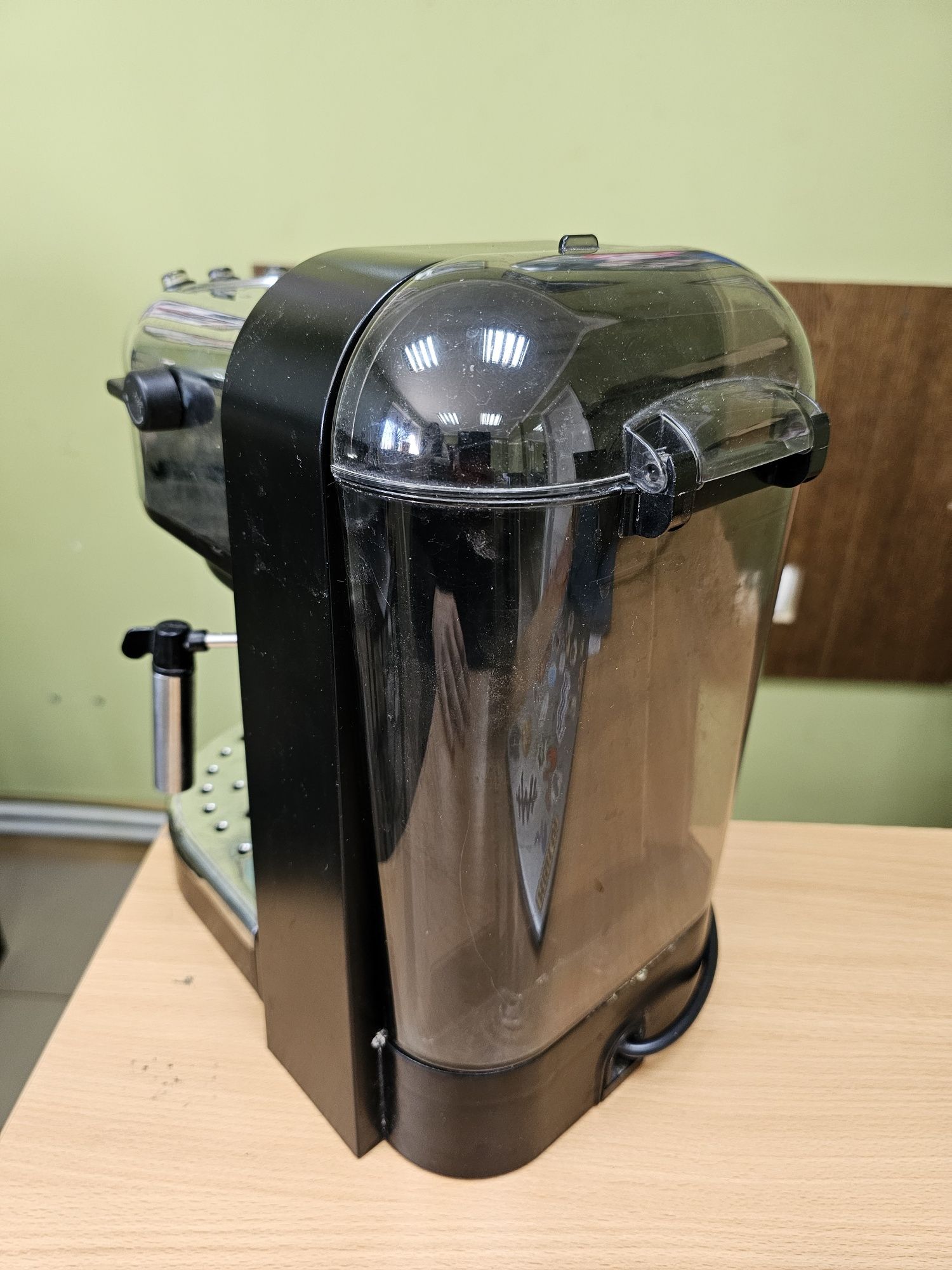 Кавоварка Delonghi EC270 кофеварка кавомашина кофемашина