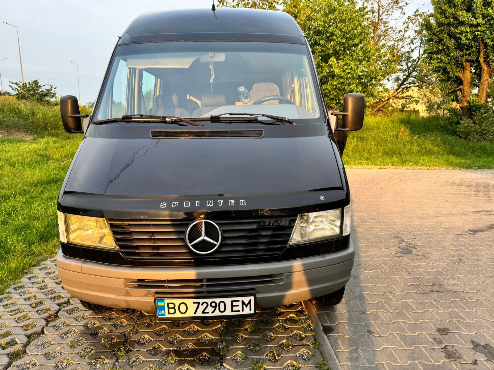 Sprinter 312  tdi 1998 року народження)