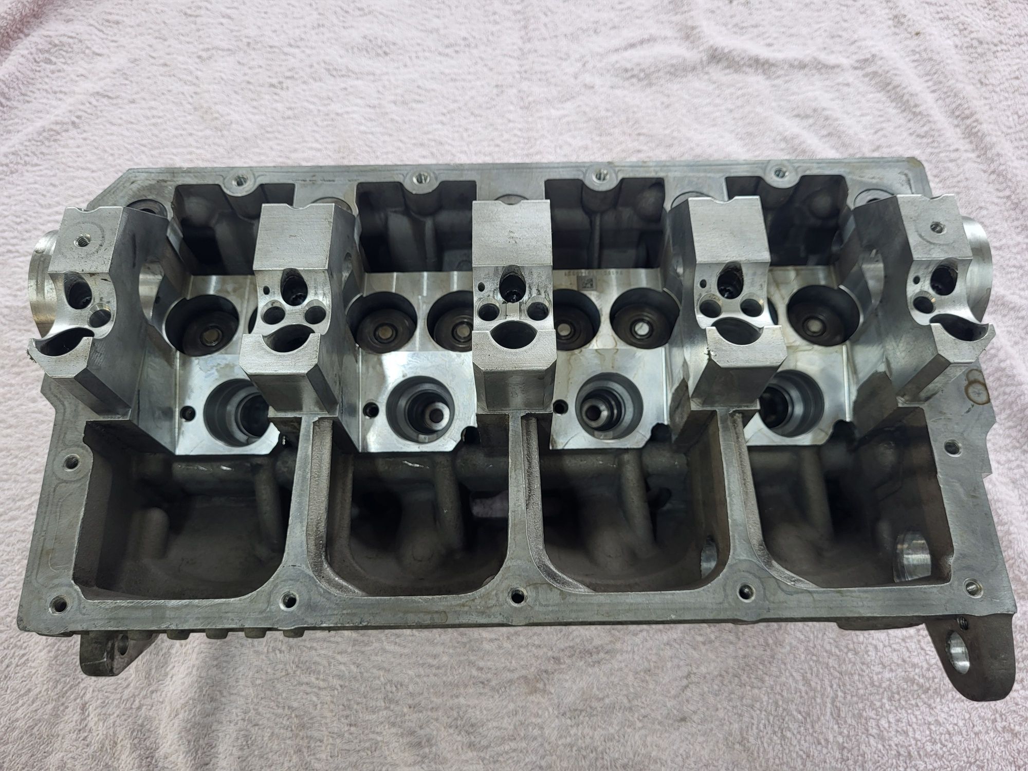 Głowica Vw T5 , 1,9 tdi AXB gotowa do montażu fv