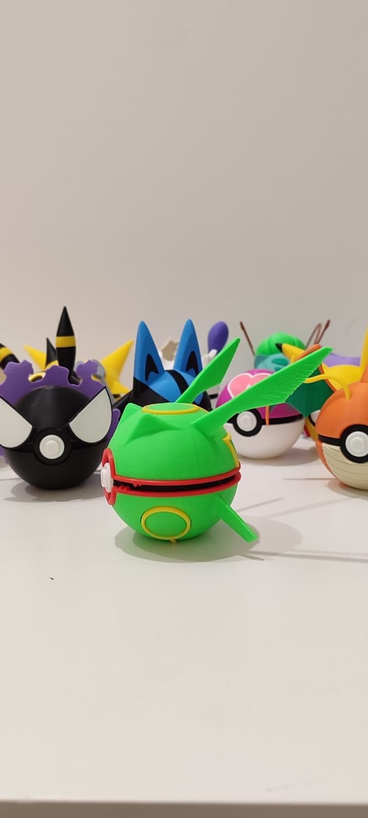 Rayquaza pokeball pokemon 3d