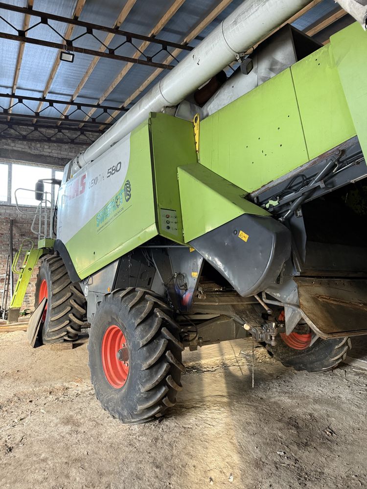 Комбайн зерновий claas lexion580