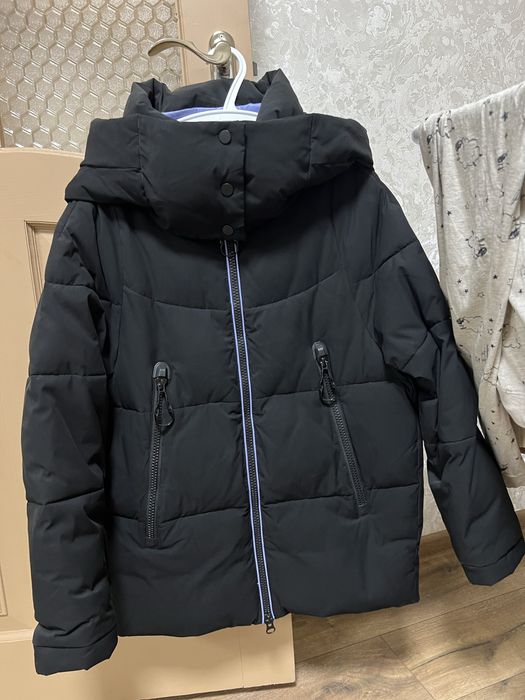 Дуже крута тепла куртка, оверсайз, розмір с, майже нова