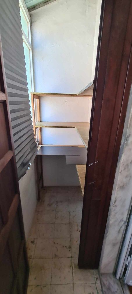 Alugo quarto em Alvalade a 3 minutos a pé do metro do Campo Grande