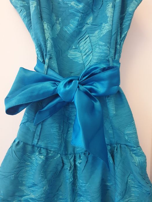 Vestido azul-petróleo