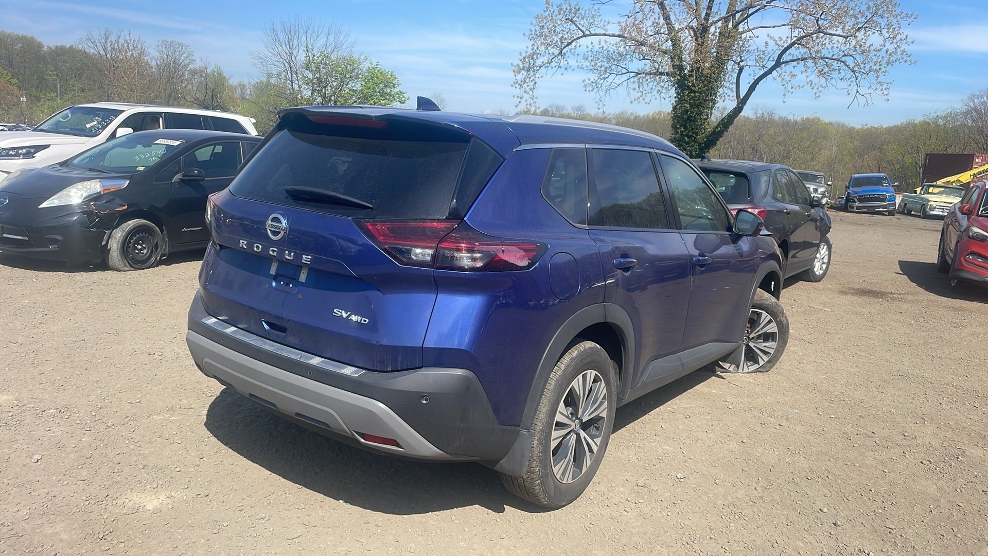Разборка Nissan Rogue T33 RBY 2.5 мотор