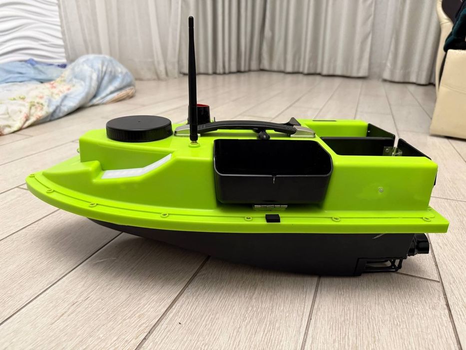 Продам риболовний кораблик D19 з GPS (99 точок)

Характеристики:

Авто