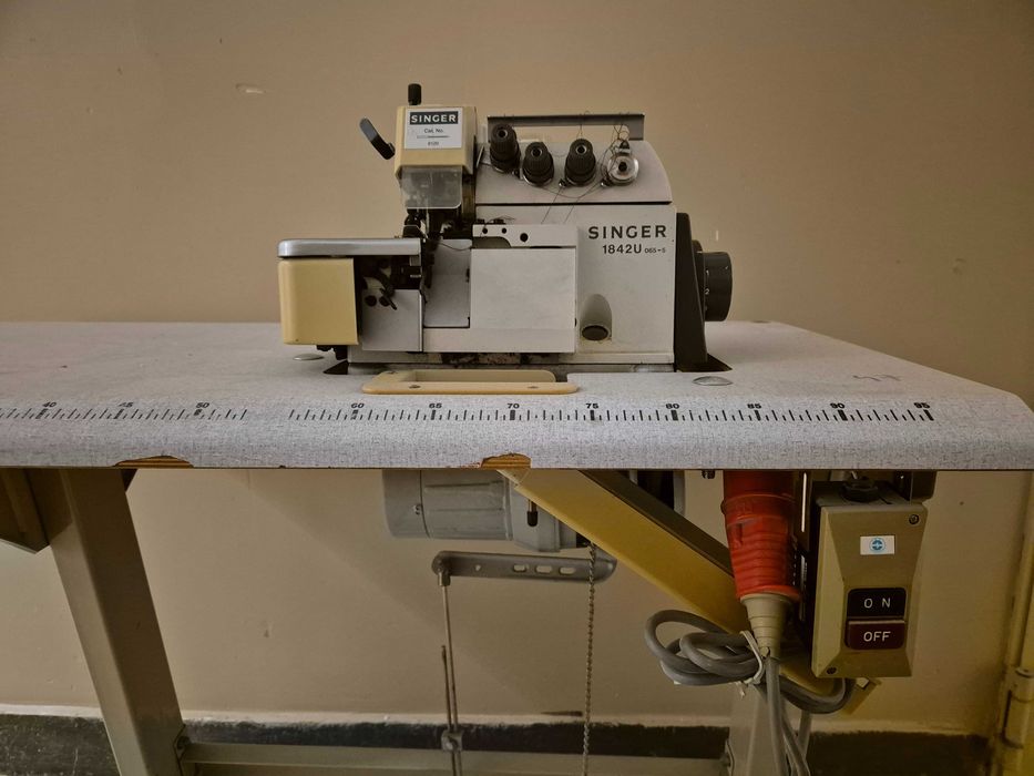 maszyna do szycia overlock singer 1842u 065 - 5