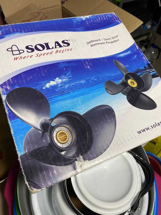 Гвинт новий до човнового двигуна за пів ціни