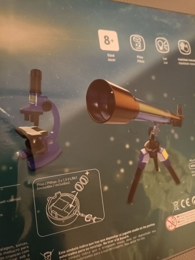 Telescópio + Microscópio. Maleta com lentes, tripé e acessórios