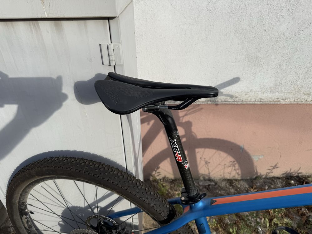 Cube Reaction carbono M 29er