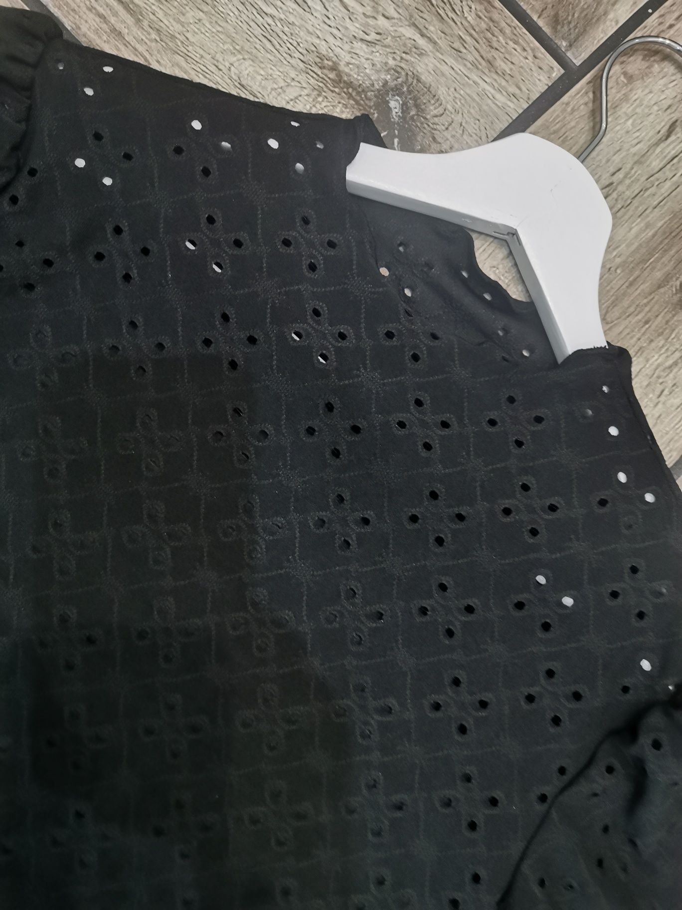 Czarna elegancka bluzka biurowa 38 M 36 S nowa