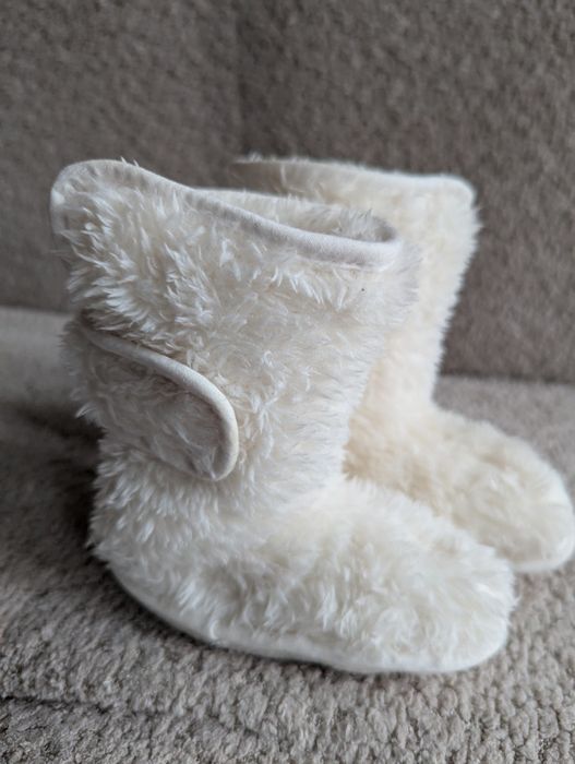 Теплі пінетки на 6 міс.