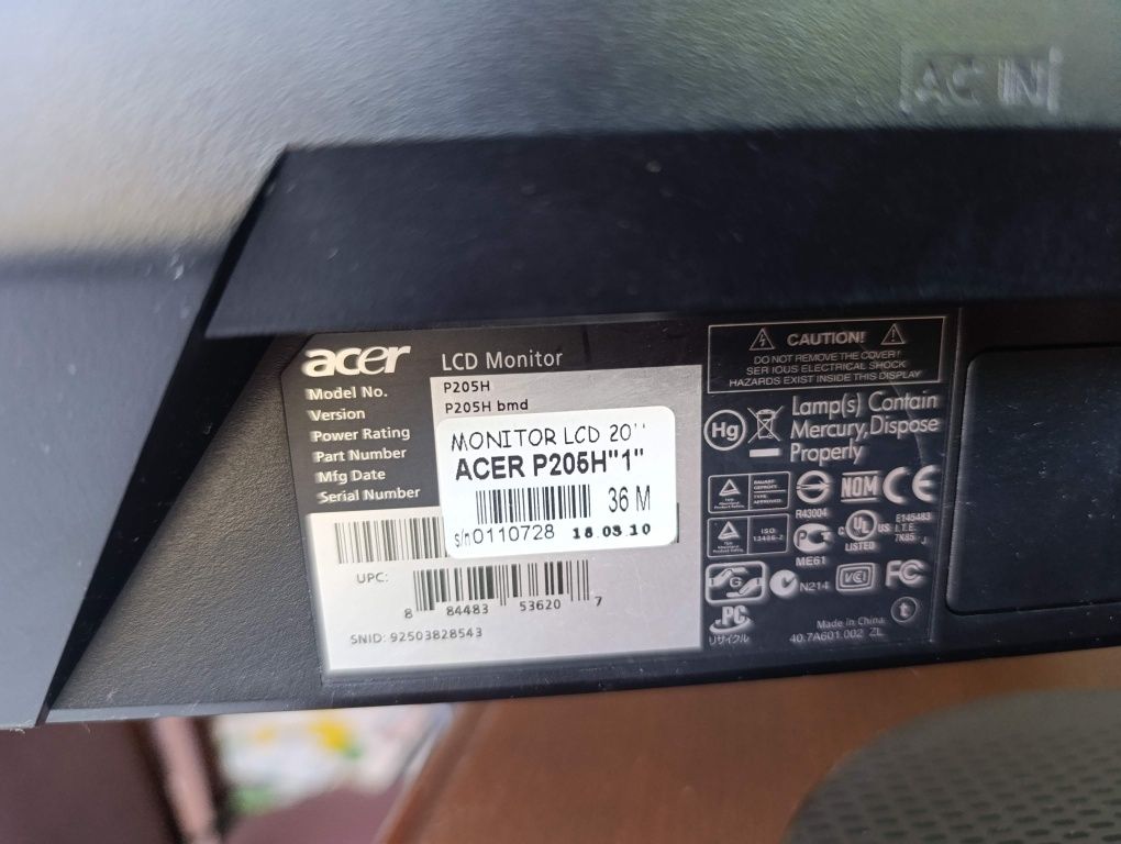 Monitor to komputera 20"