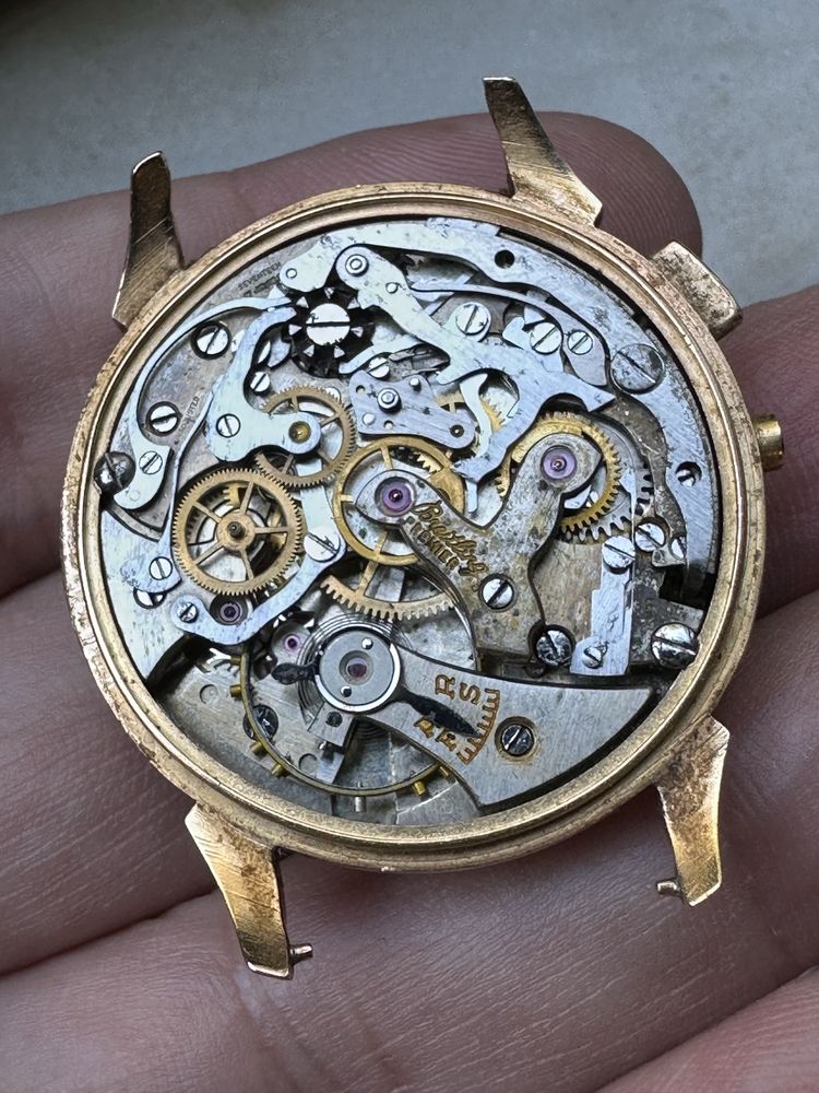 Breitling cronógrafo ouro 18k com calibre Venus 175