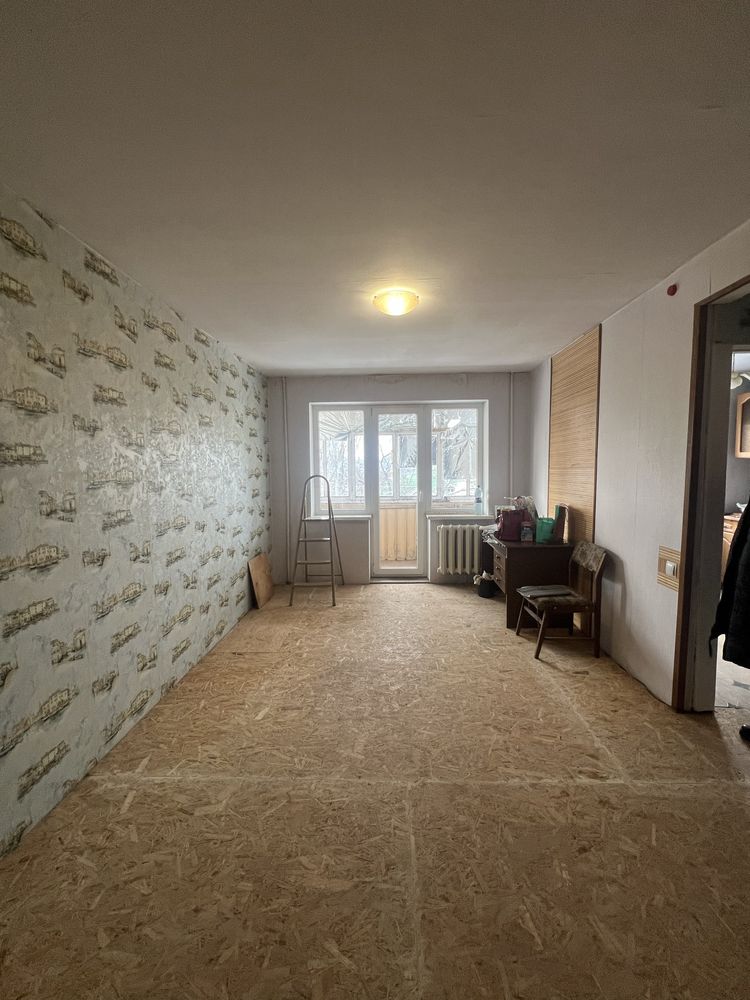 Продам 3х кімнатну квартиру на 173 кварталі.