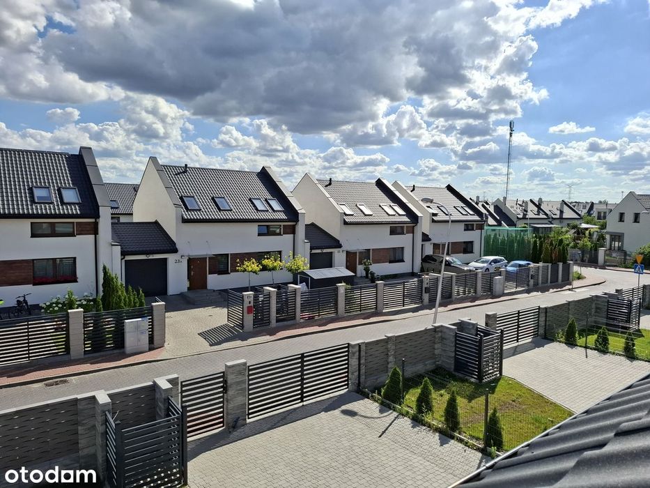 Nowy Gotowy Ekodom Położony Pomiędzy Warszawą A Ożarowem Mazowieckim