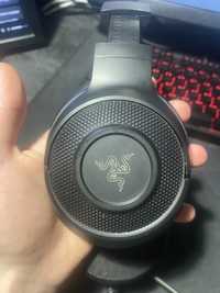 Продам наушники Razer