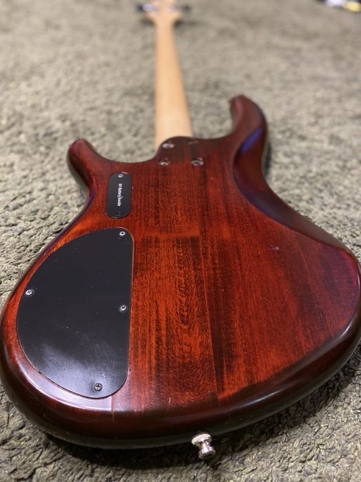 Cort action A Indonesia бас гітара