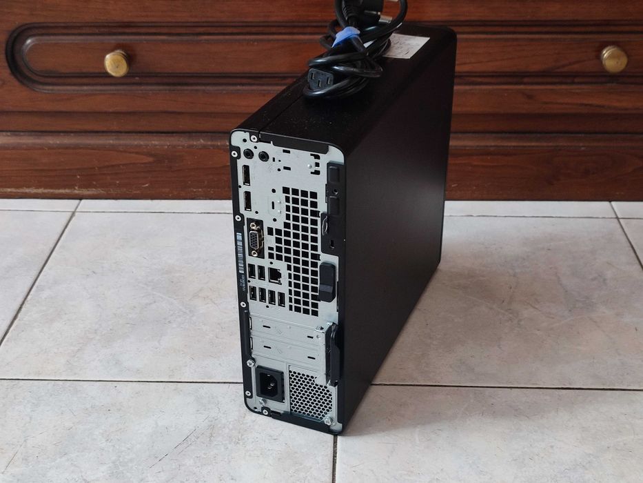 HP i7-7700 8GB M2 256GB HDMI Computador