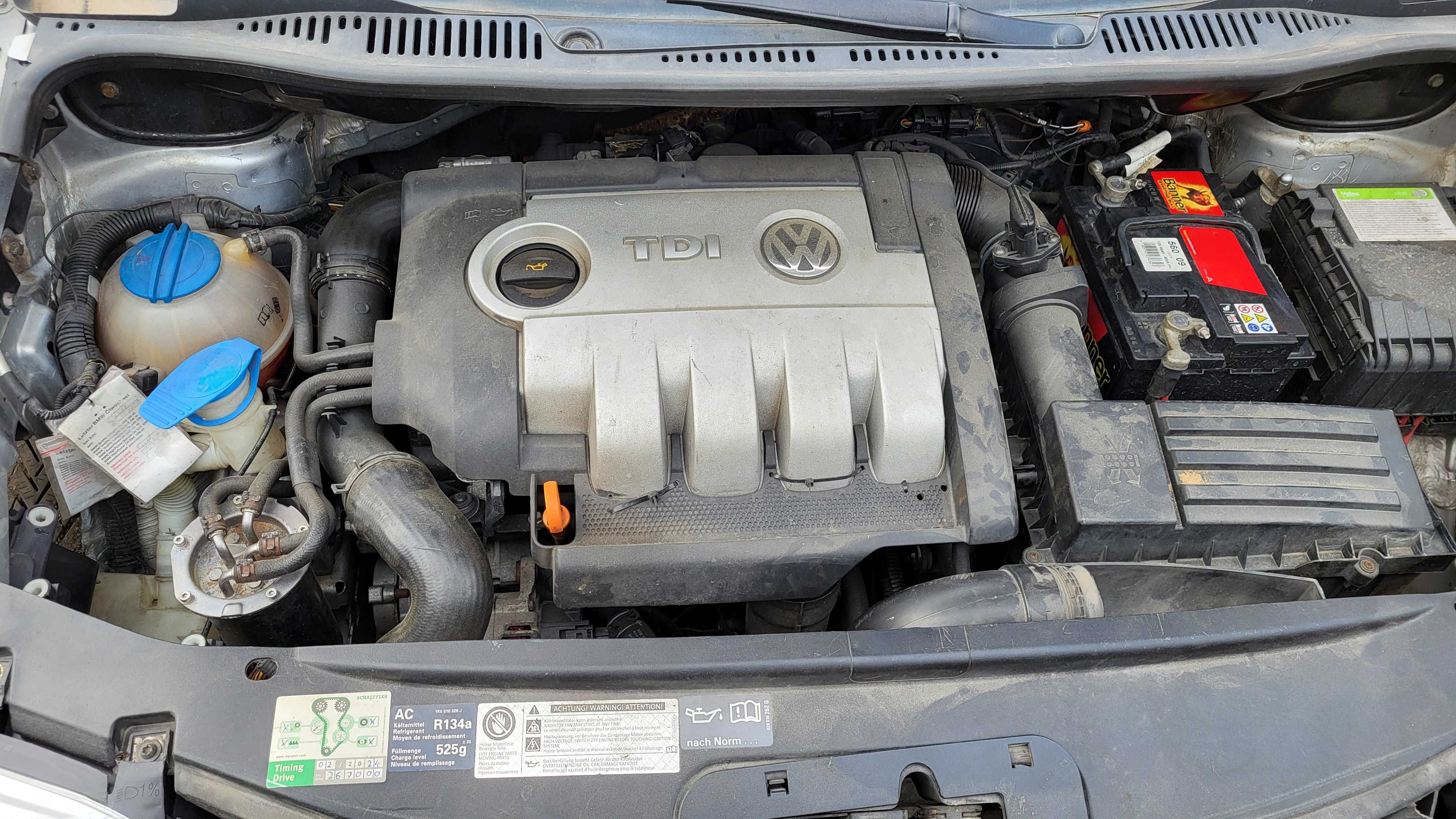 Touran 1.9TDI 105km 7-osobowy klimatyzacja webasto alufelgi