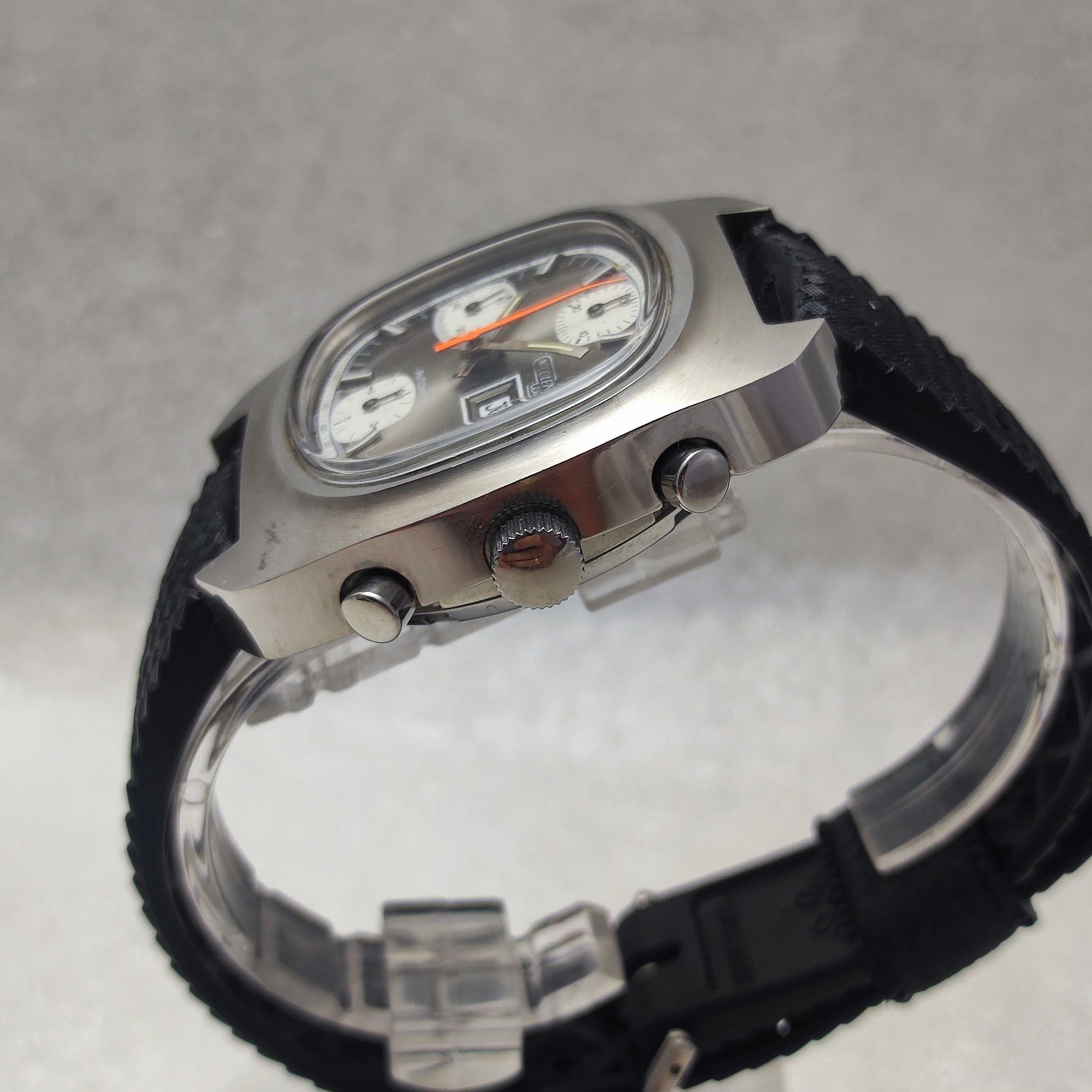 Nicolet Watch Co. Vintage Chronograf NOS lata 70 Valjoux 7750