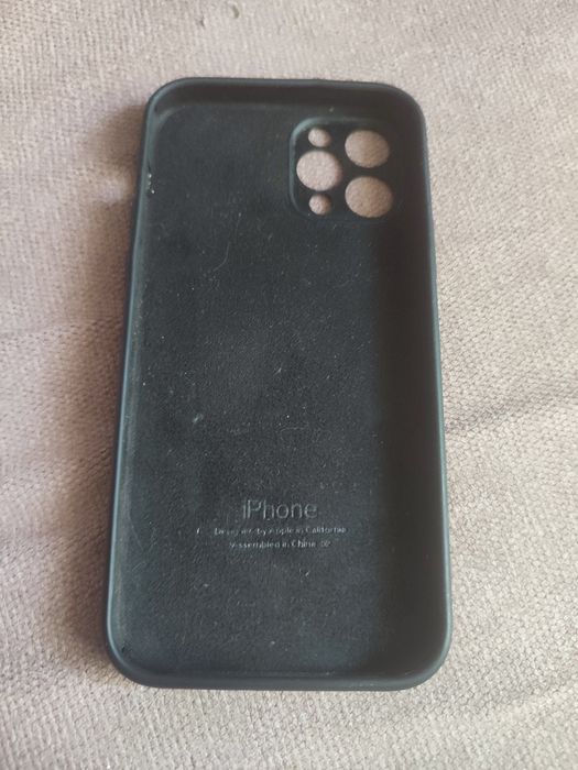 Чехол на iPhone 12 pro