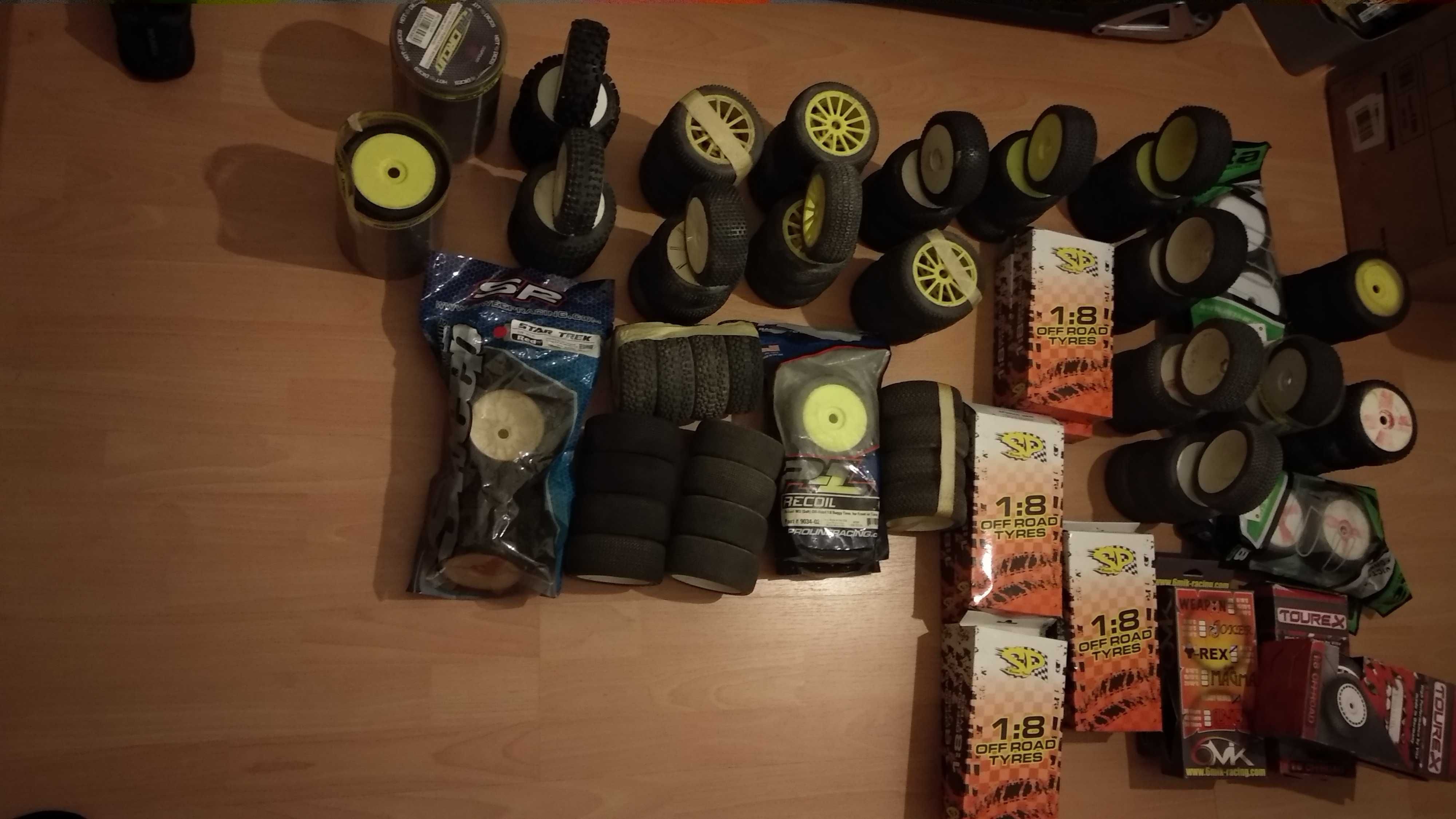 Vendo pneus RC várias marcas (PROLINE, AKA, Kyosho, Mugen, Associated)