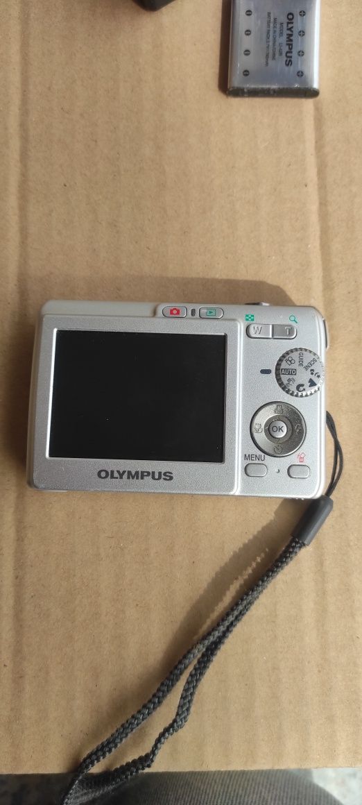Vendo máquina fotográfica Olympus  X-750