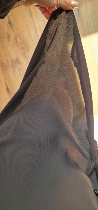 Czarna mgiełka r. 12 Hijabgem
