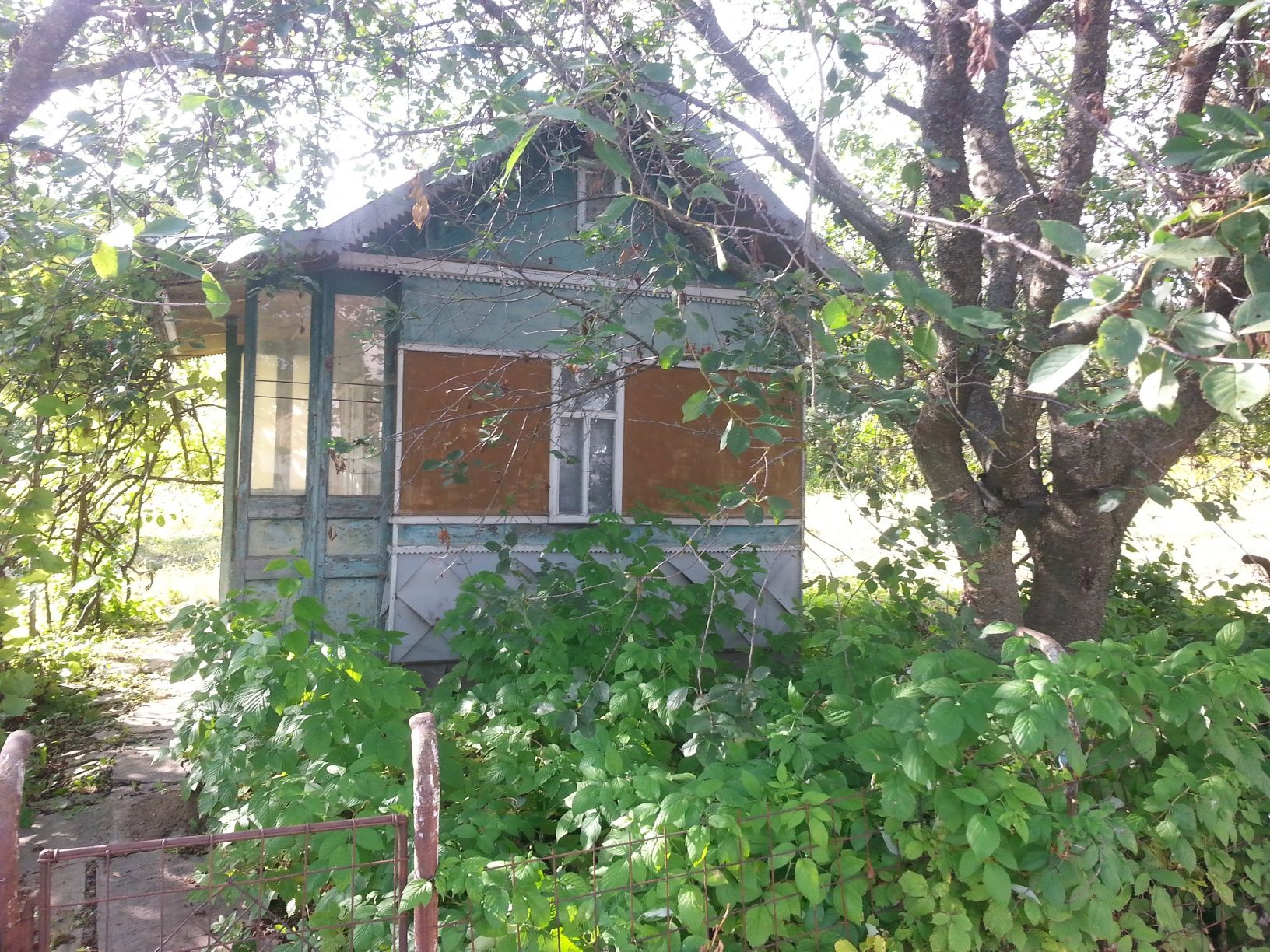 Продається дачна ділянка