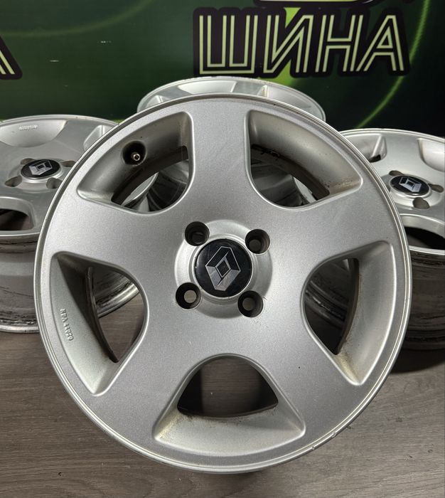 Диски 4*100R15 Renault logan,megane2,clio