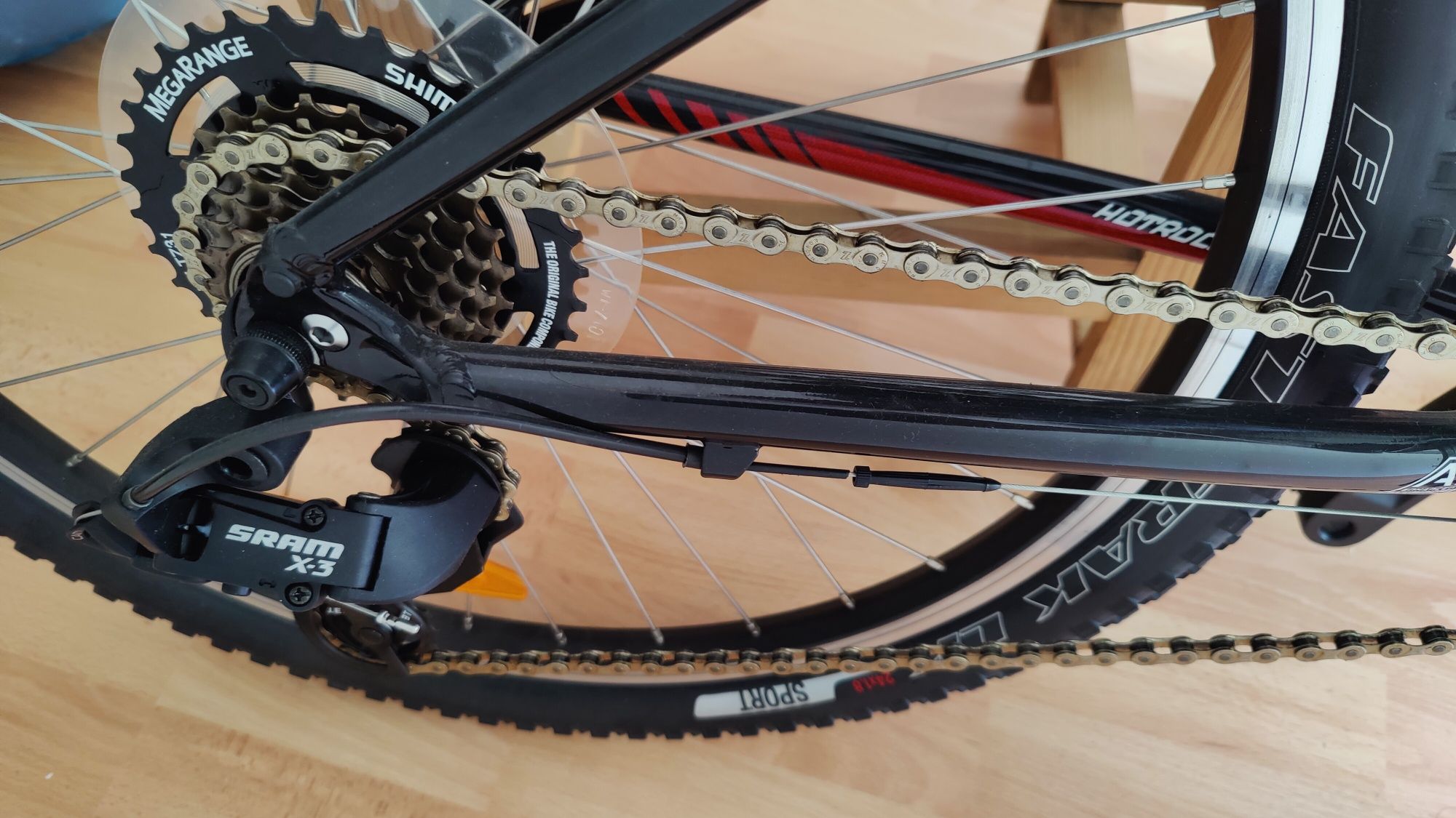 Btt specialized Hotrock