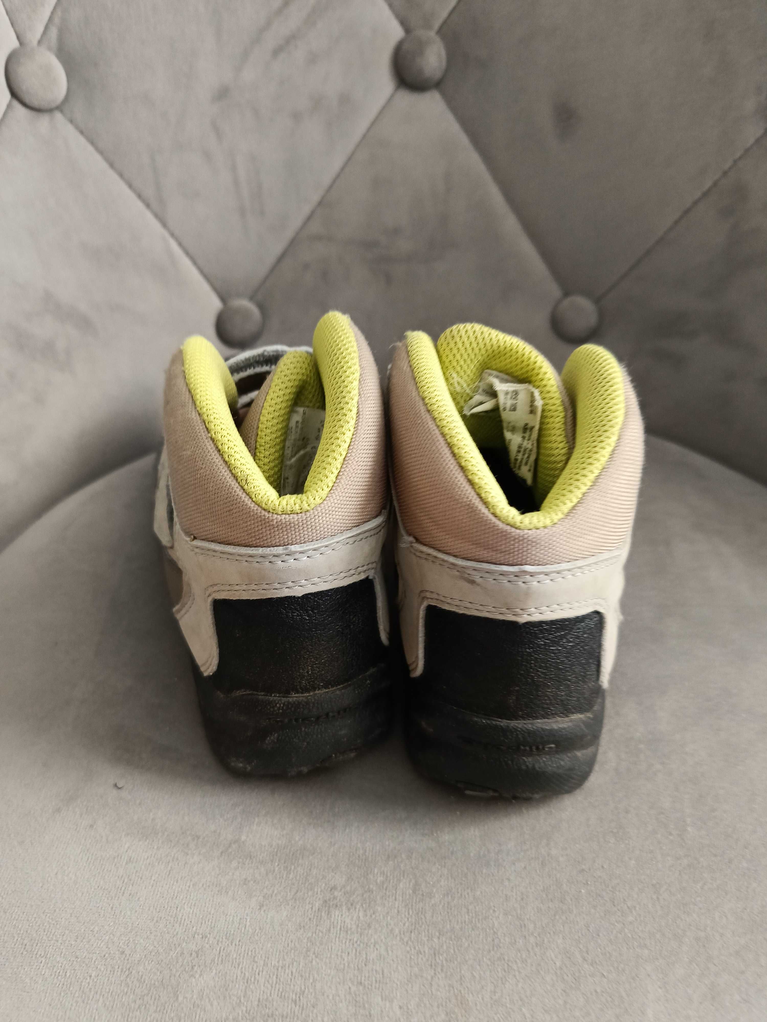 Buty jesienne Quechua 29
