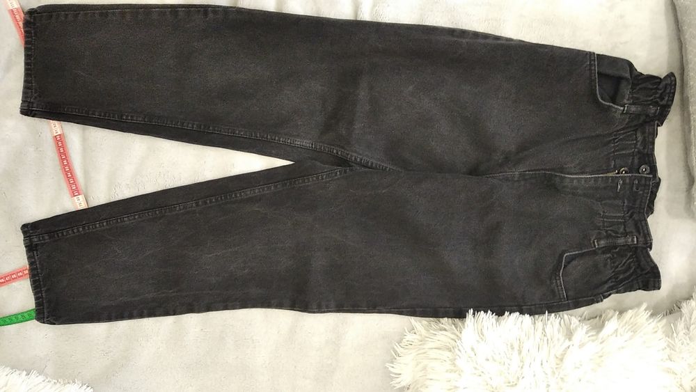 Spodnie dżinsowe w kolorze czarnym