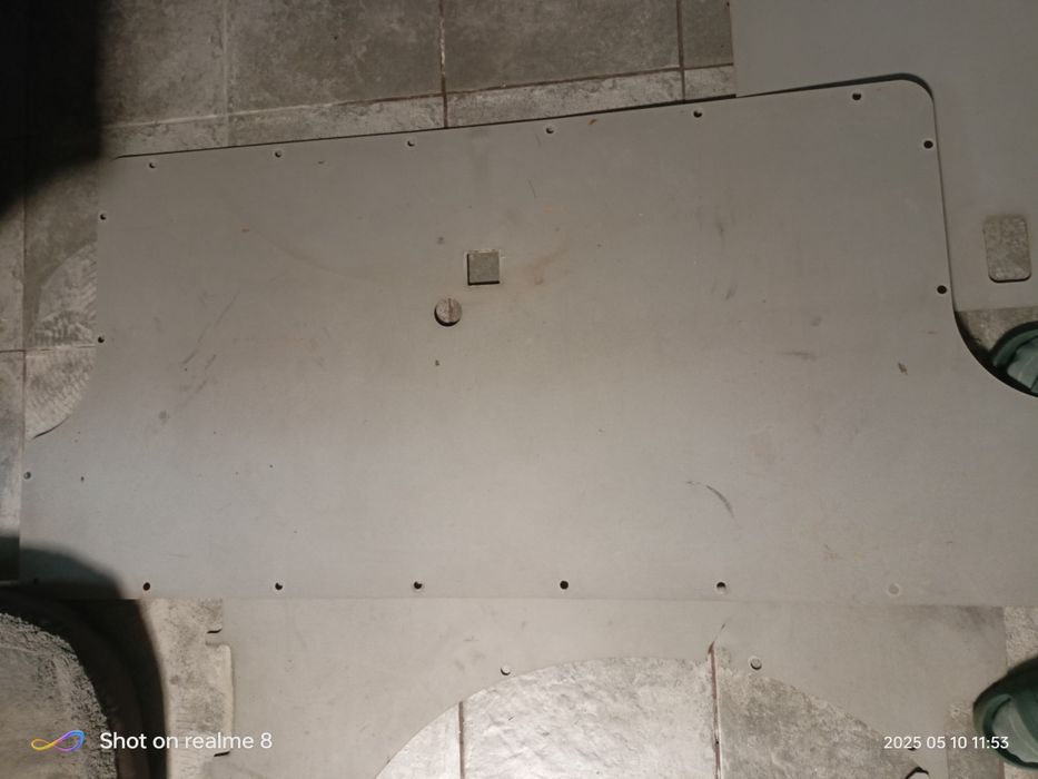 Zabudowa płyty paki T4