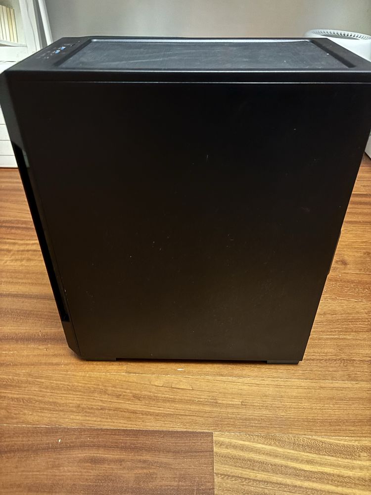 Obudowa Corsair ¡CUE 220T RGB Mid-Tower Gaming Case