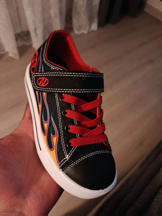 Кросівки ролики HEELYS 30 розмір