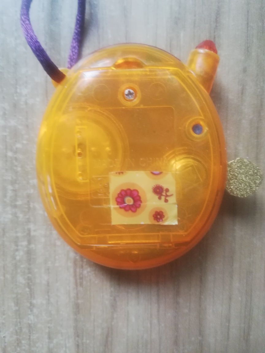Tamagotchi gra dla dzieci i młodzieży.