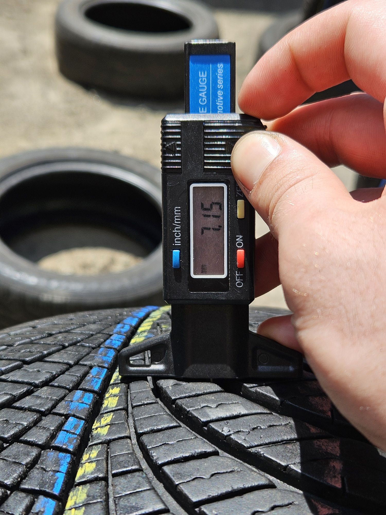 Шины БУ 215 65 R 16 Goodyear Vector 4seasons gen-2 suv комплект всесез
