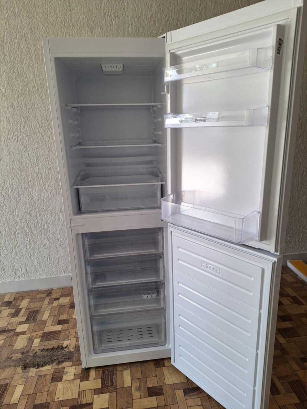 Chłodziarko-zamrażarka  marki KERNAU model KFRC 16153 NF W