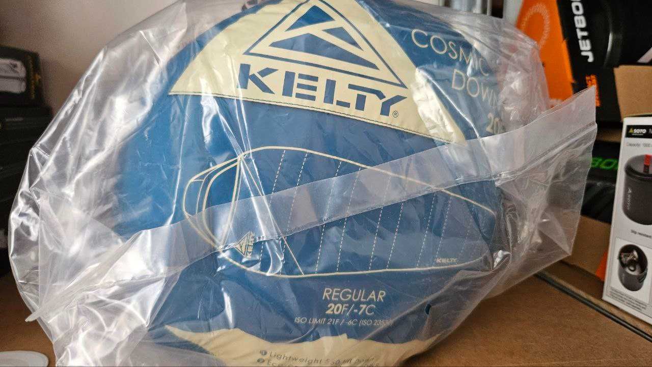 Пуховий спальний мішок Kelty Cosmic 20 (Regular)