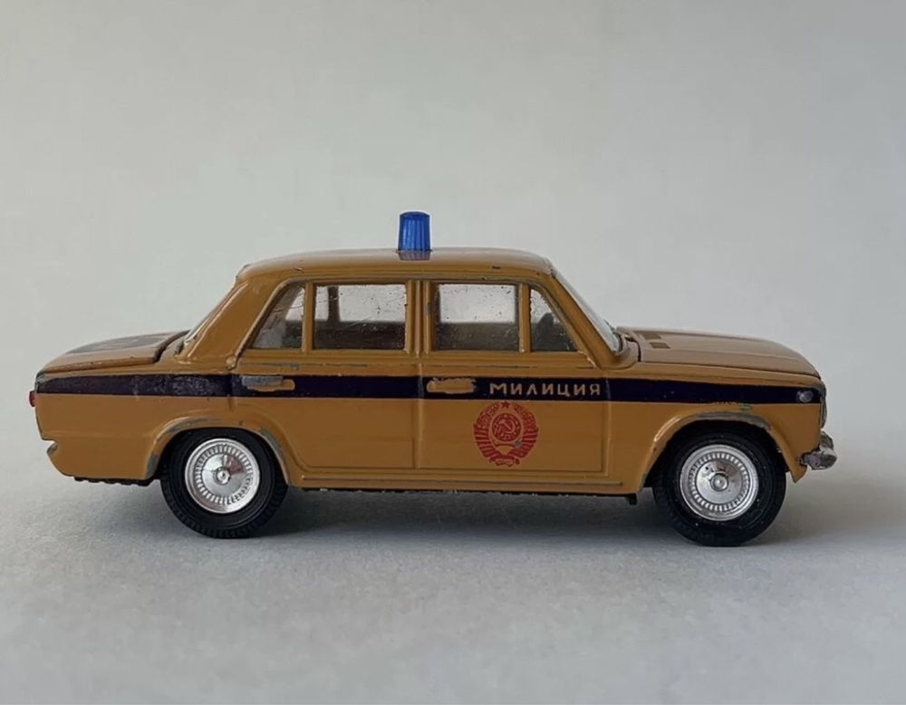 Модель автомобиля ваз-2101 (гаи) СССР